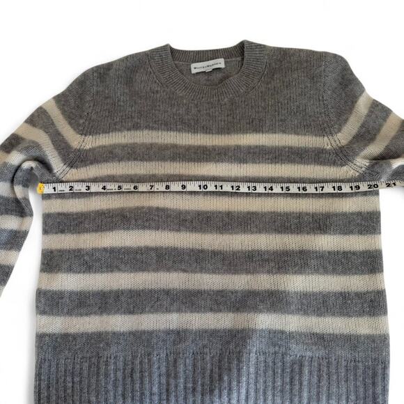 WHITE + WARREN Gray Ivory Striped 100% Cashmere Soft Cozy Crewneck Sweater Small - Picture 7 of 9